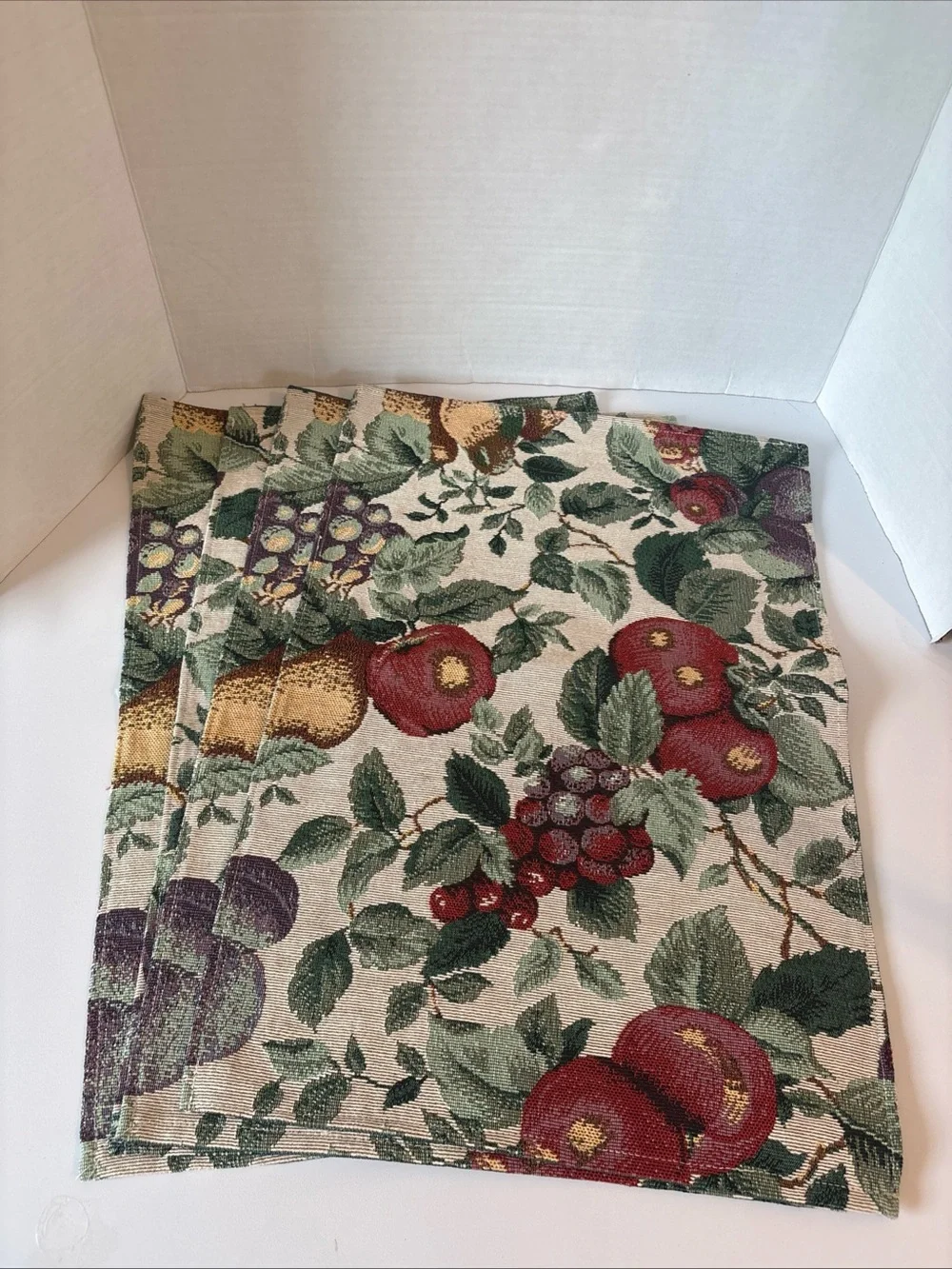 Fruit & Leaf Tapestry Placemat Set of 4 - Red Apples & Green Leaves